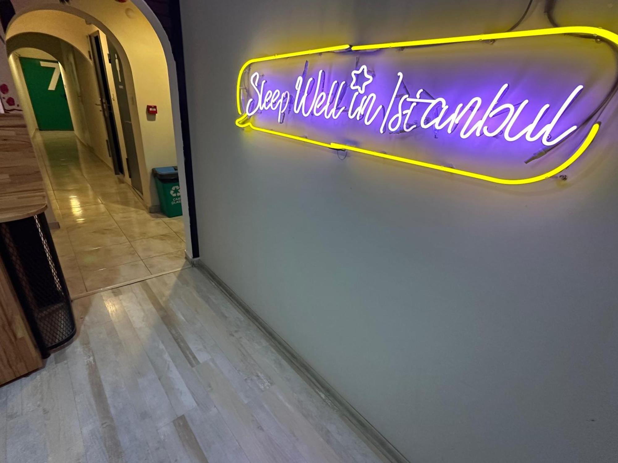 Social House Istanbul Hotel Phòng bức ảnh